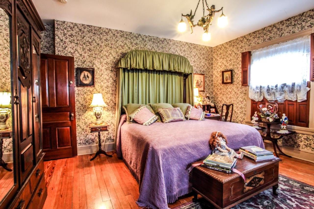Hollerstown Hill Bed And Breakfast Frederick Eksteriør billede